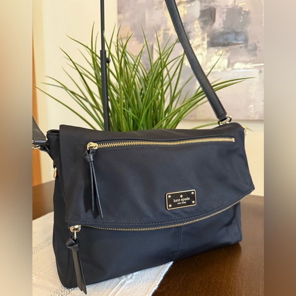 Kate Spade Blake Avenue Lyndon black nylon crossbody bag - Picture 3 of 9